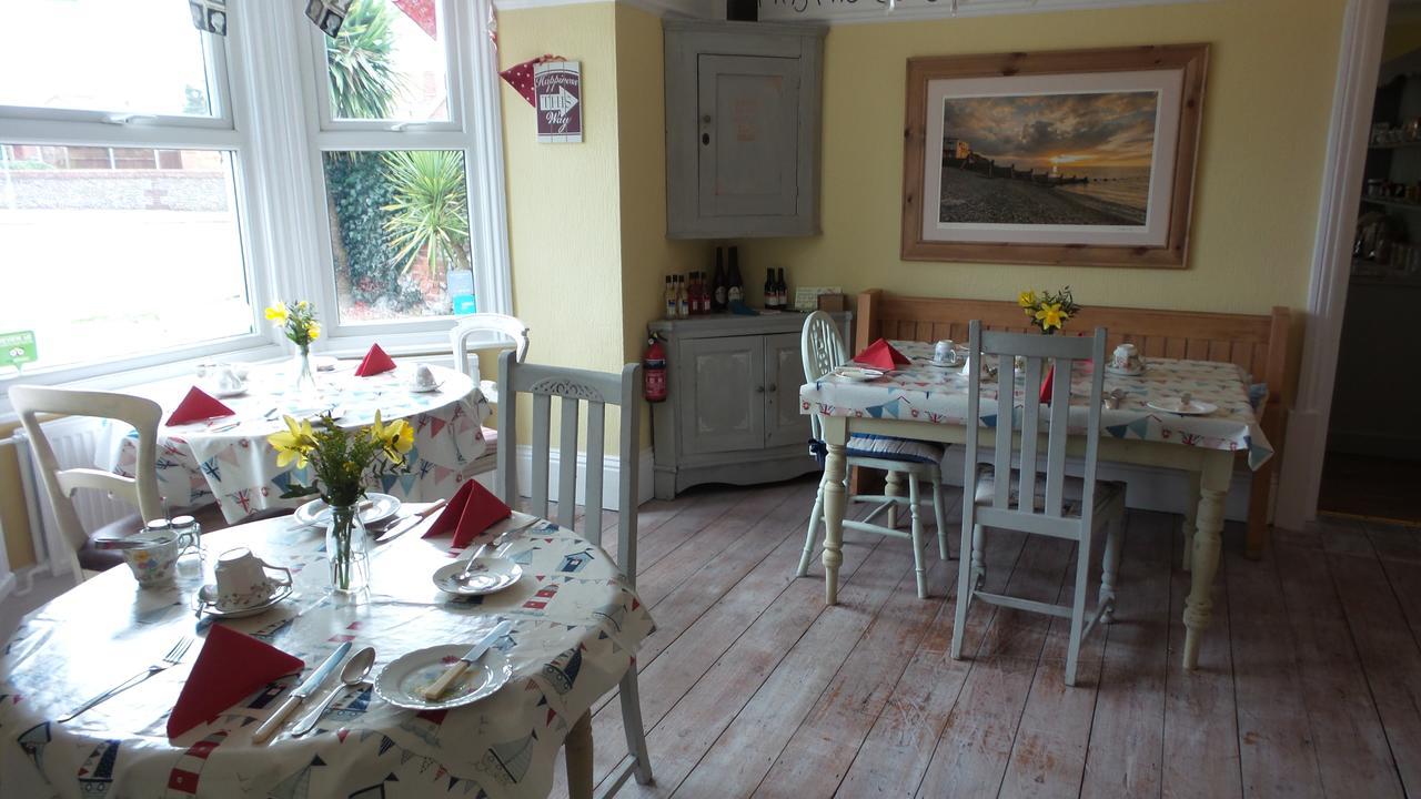 Hooray Henrys Sheringham Exterior foto